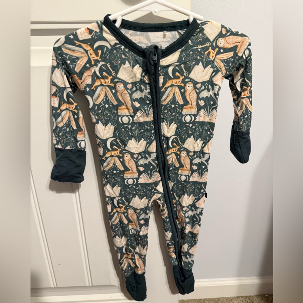 Sleepy Sloth Enchanted Library Zippy 0-3m
